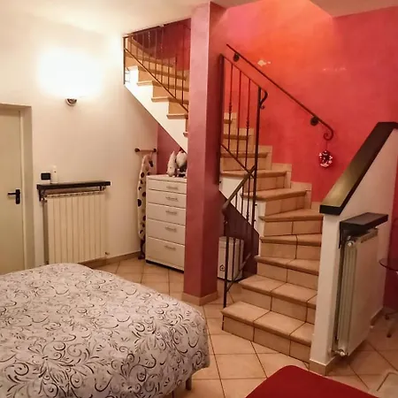 La Casa Di Lucia A *